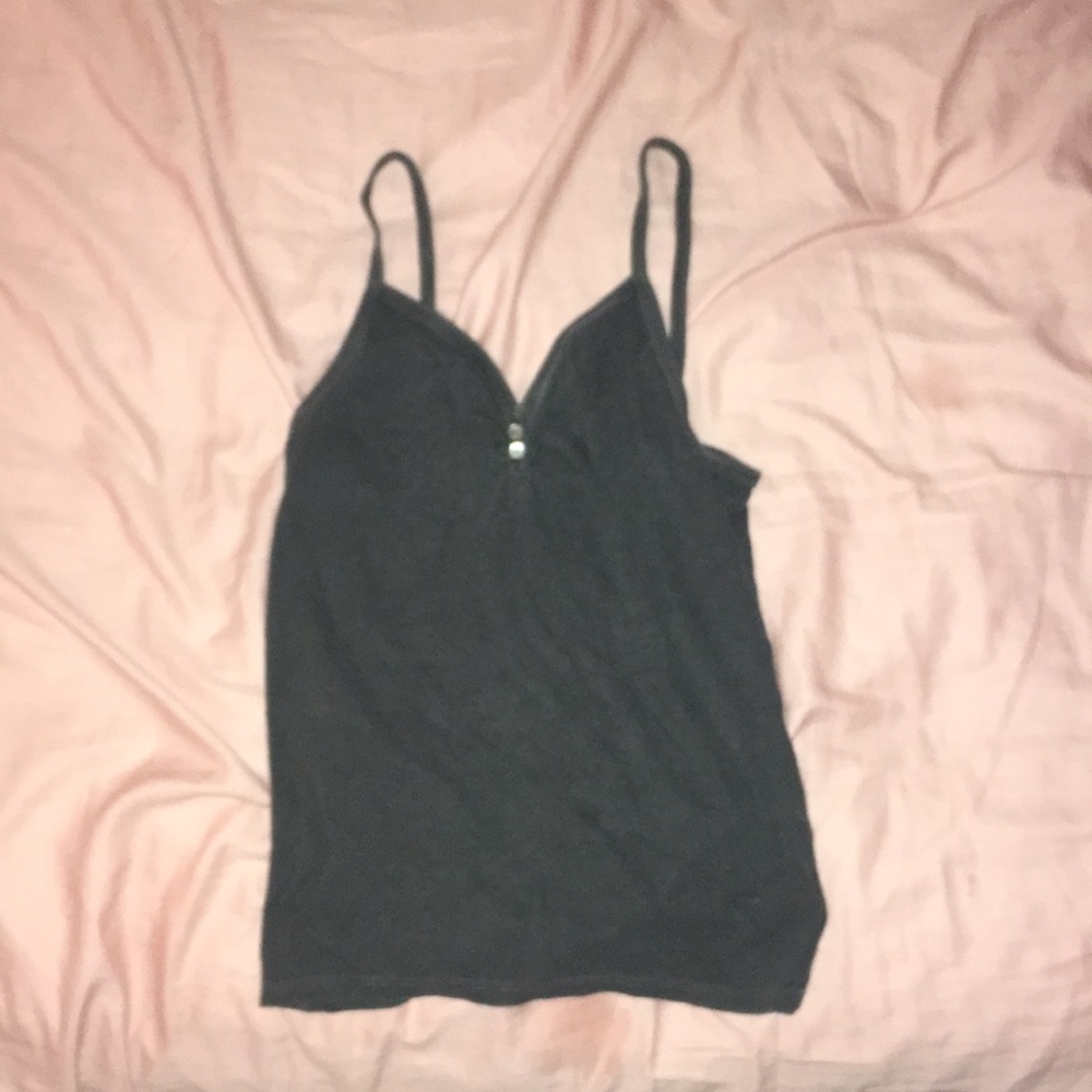 Grey tank top